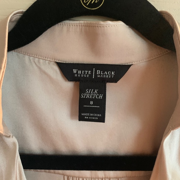 White House Black Market Tan Sleeveless Blouse sz 8 - Picture 3 of 8